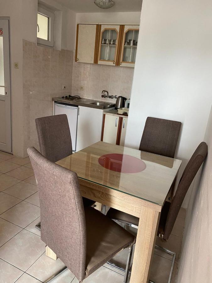 באר Apartments Bojanic מראה חיצוני תמונה