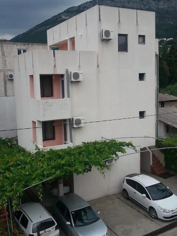 באר Apartments Bojanic מראה חיצוני תמונה